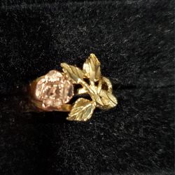 14 K Gold Ring