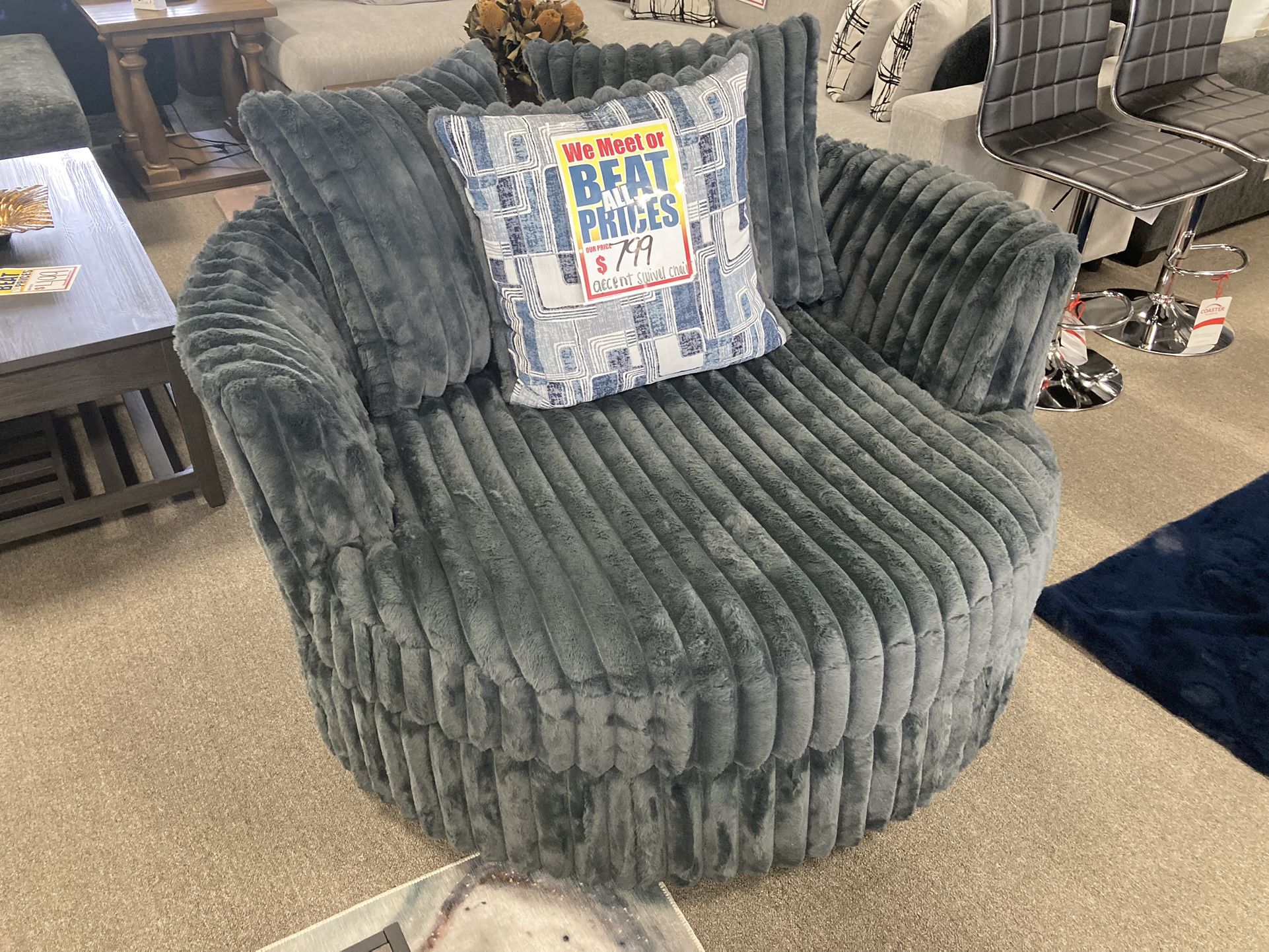 Swivel Chair! $699! 🤍🏠✨ Easy Financing!