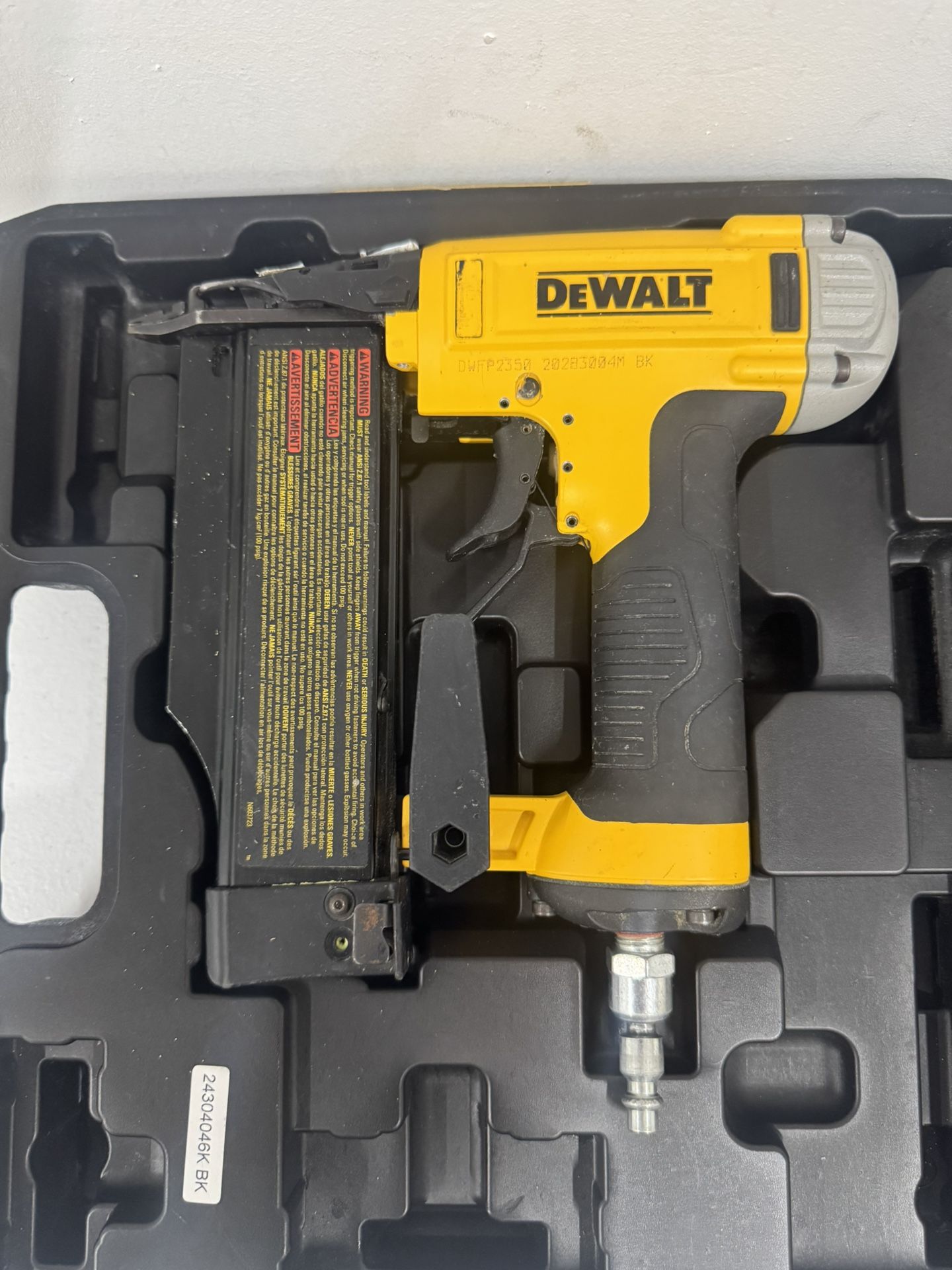 DEWALT 23-Gauge 2 in. Pin Nailer