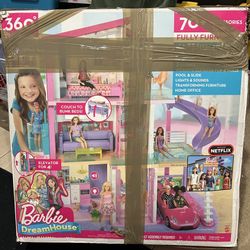 Barbie DreamHouse 