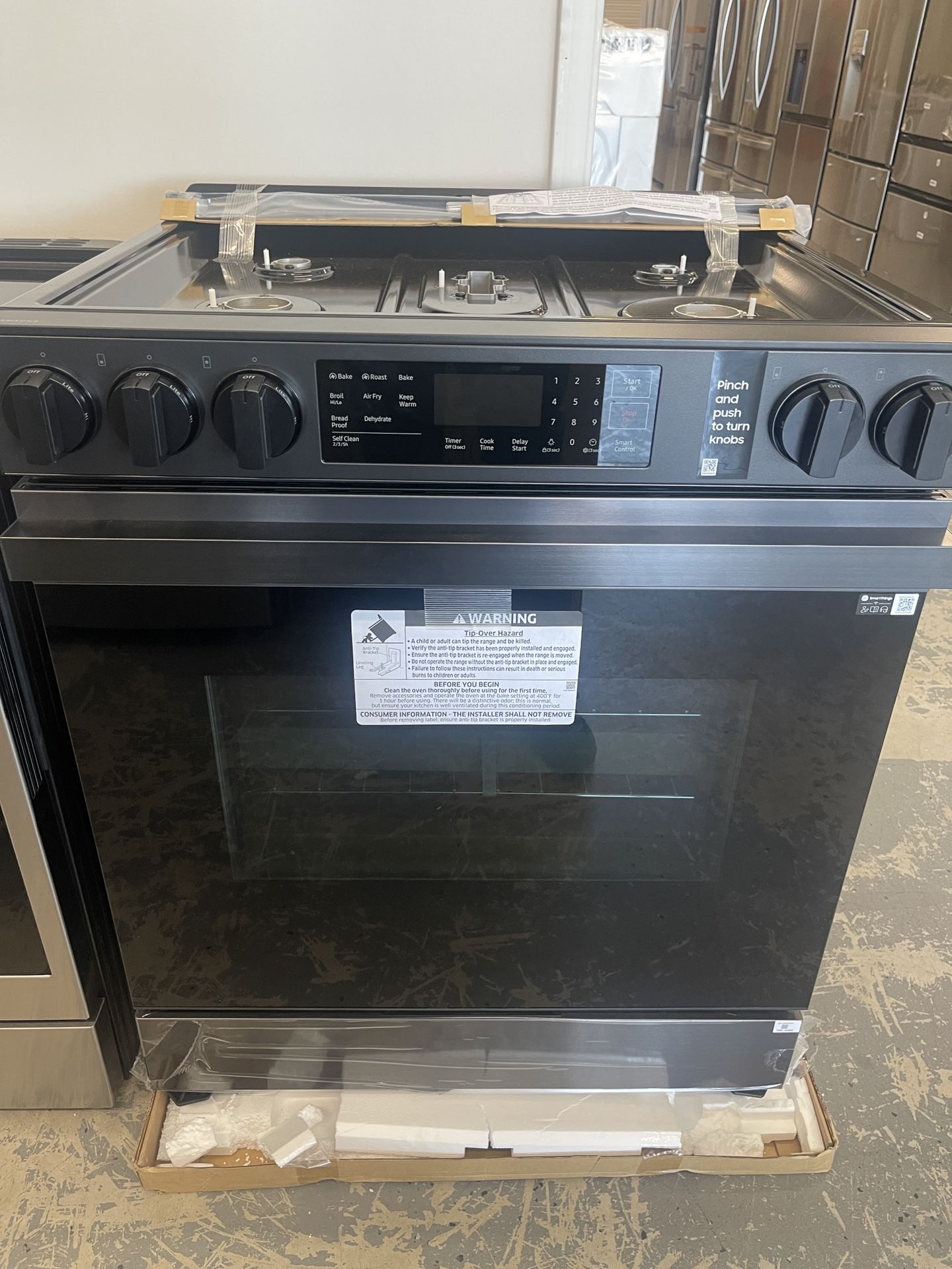 Samsung Slide In Gas Stove With Airfry