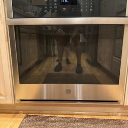 30 in. Smart Single Electric Wall Oven Self-Cleaning in Stainless Steel
