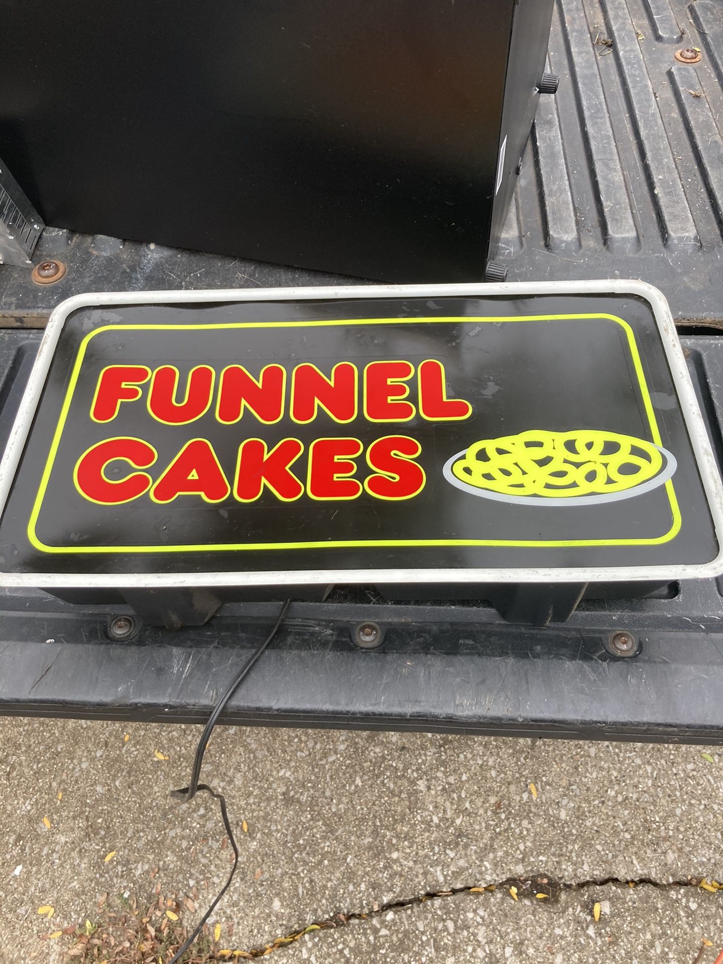 Electric Funnel Cake sign