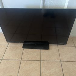 Vizio tv 41”
