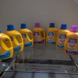 Arm & Hammer Oxi Clean Laundry Detergent(Price Firm) FCFS