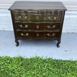 Antique! Mid 20th Century French Style Chest !! Solid wood. L39xD21xH30”