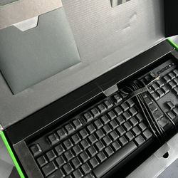 Razer Ornata Chroma Gaming Keyboard 