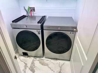 Samsung Washer n Dryer