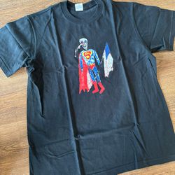 Supreme T -Shirt Men’s 100% Authentic Size Medium Pre-owned 