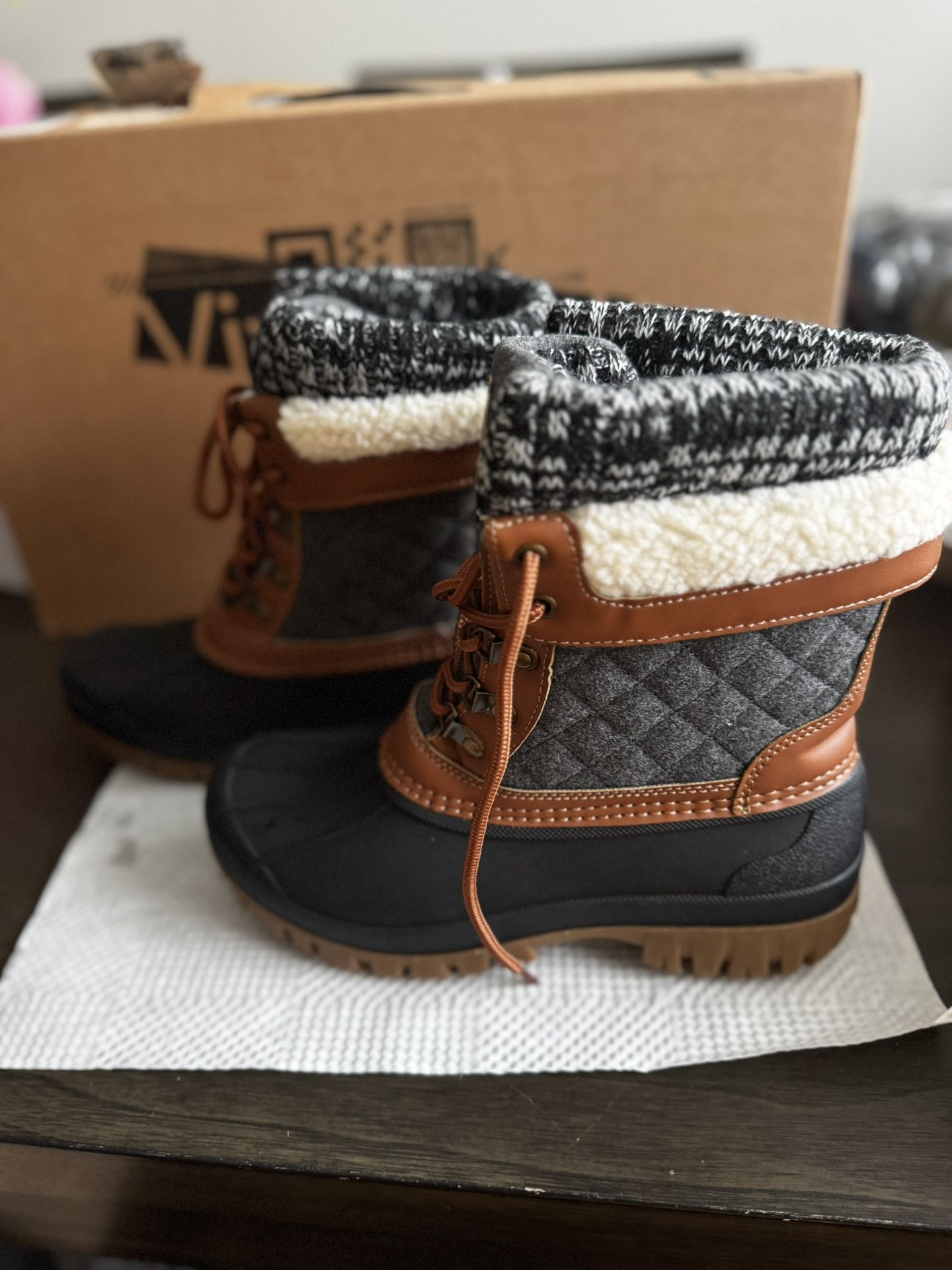 ALEADER Womens Boots