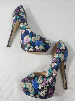 Floral heels