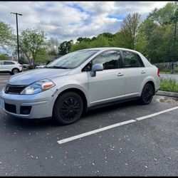 Nissan Versa S 