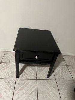 End table