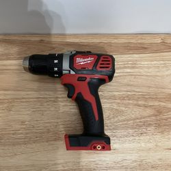 New Milwaukee Drill M18 (Tool Only Solo Herramienta)