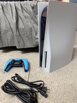 Ps5 (1tb ssd in it) With controller and headset