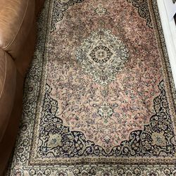 Rug