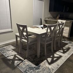 Farmstyle Dining table chairs & bench