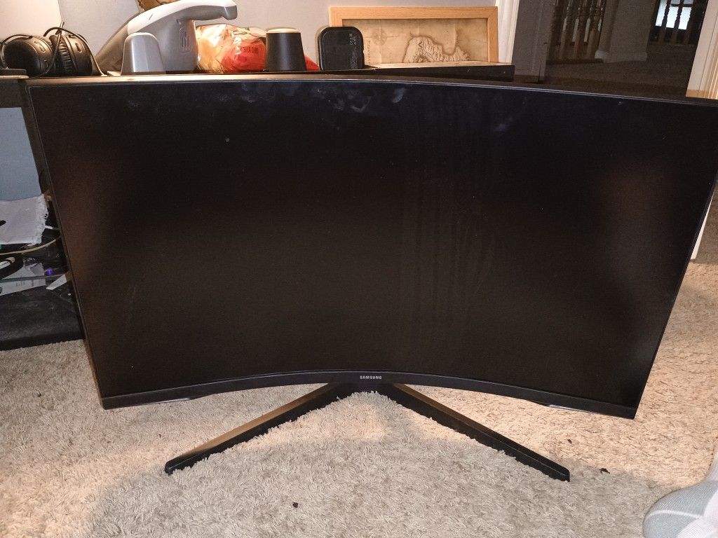 Samsung Odyssey G5 32 Inch Monitor For Parts 