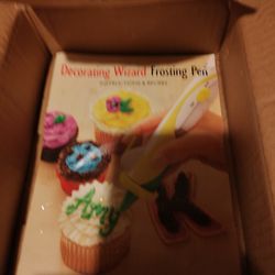 Decorating Wizard Frosting Pen