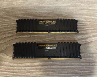 Corsair Vengeance DDR4 32GB RAM & Ryzen 5 5600X CPU