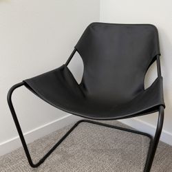 DWR Paulistano Armchair