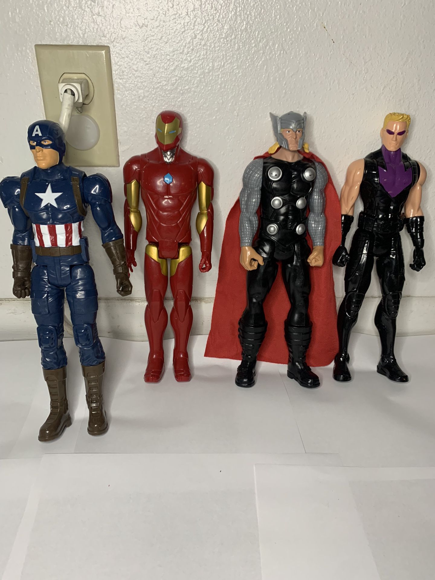 Captain America, Thor Figures