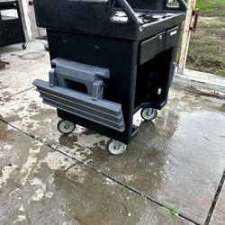 Cambro cash register stations