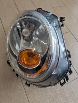 2007-2015 Mini Cooper OEM Right Passenger Side Halogen Headlight