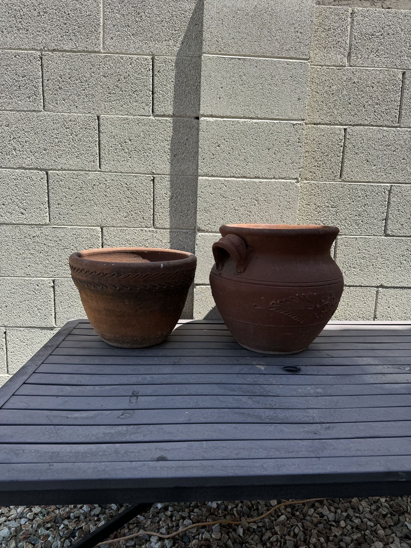 2 Large Plant Pota