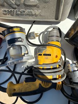 Dewalt 20 inch scroll saw with stand