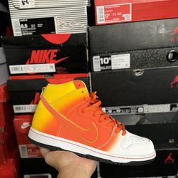 Nike SB Dunk High Sweet Tooth Candy Corn size 10.5 VNDS