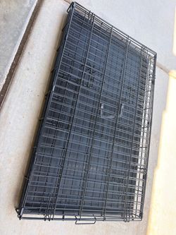 Dog Carrier Crate With 2 Doors ( Hesperia Ca )