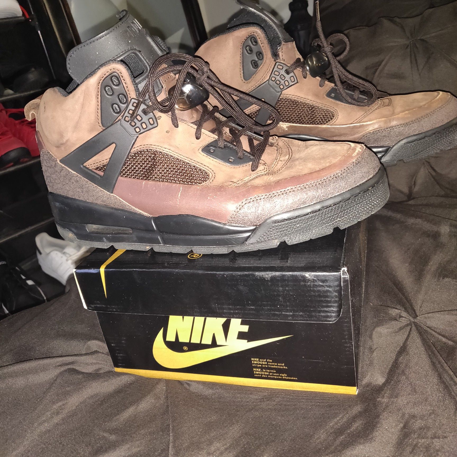 Nike Air Jordan Winterized Spizike Boots Dark Brown