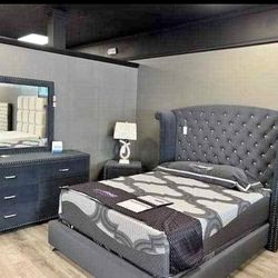 Brand new complete bedroom set- 0 interest finance available- FREE mattress with purchase. 