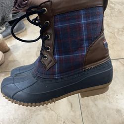 Tommy Hillfiger Plaid Duck Boots