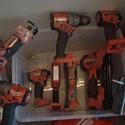 350$ 4 Milwaukee Power Tools 