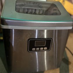 Portable Ice Maker 