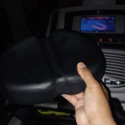 Bike Seat For People With Wide Hips 