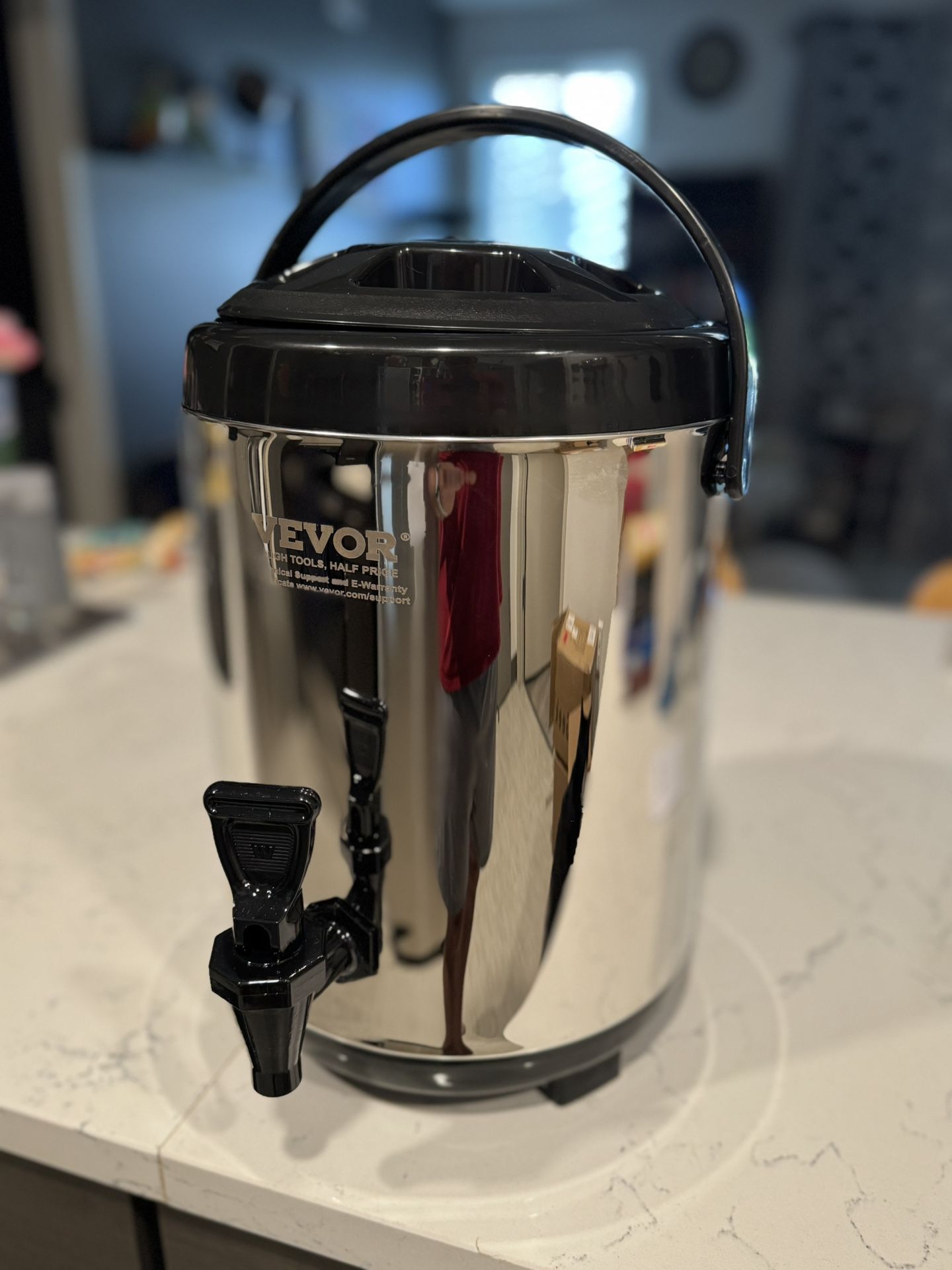 Insulated Beverage Dispenser