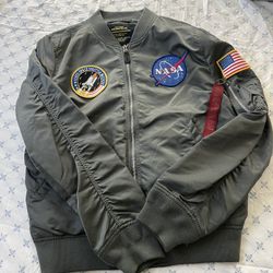 Alpha Industries Jacket 🔥 