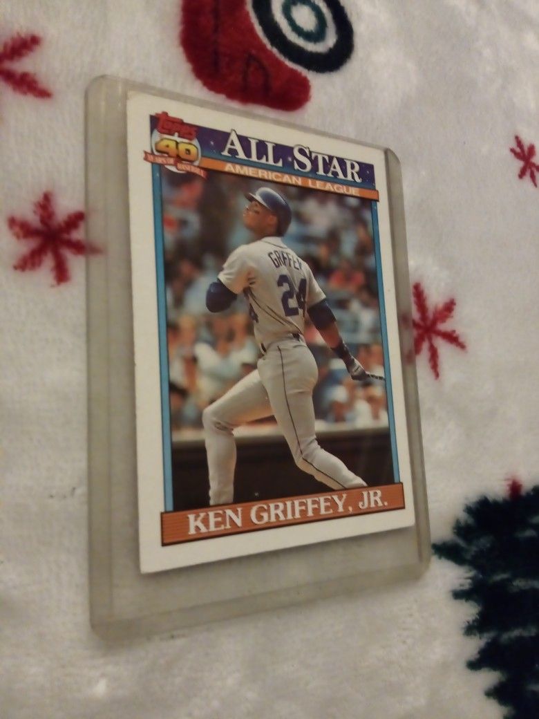 The Seattle M A R I N E R S. 24 K E N. G R I F F L Y Jr Very Collectible