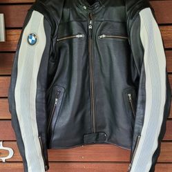 Pristine Mens BMW Motorrad Club Leather Cafe Racer Motorcycle Jacket L