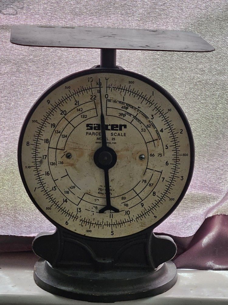 Antique *Parcel Scale