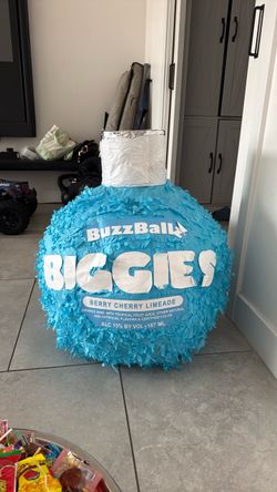 Buzz ball piñata blue Biggies
