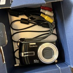 Lot Of Cameras All For $25