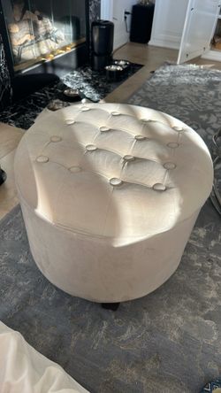 Cream Leather Tufted Round Ottoman