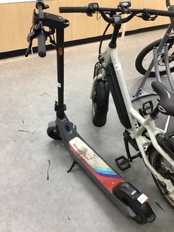 Niu kqi 2 electric scooter