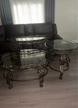 Coffee table set