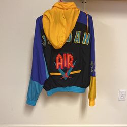 Nike Air Retro Multicolor Jacket And Matching Sneakers 