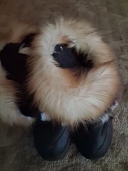 Faux fur boots